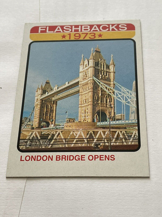 2022 Topps Heritage #NF-3 London Bridge Opens News Flashbacks