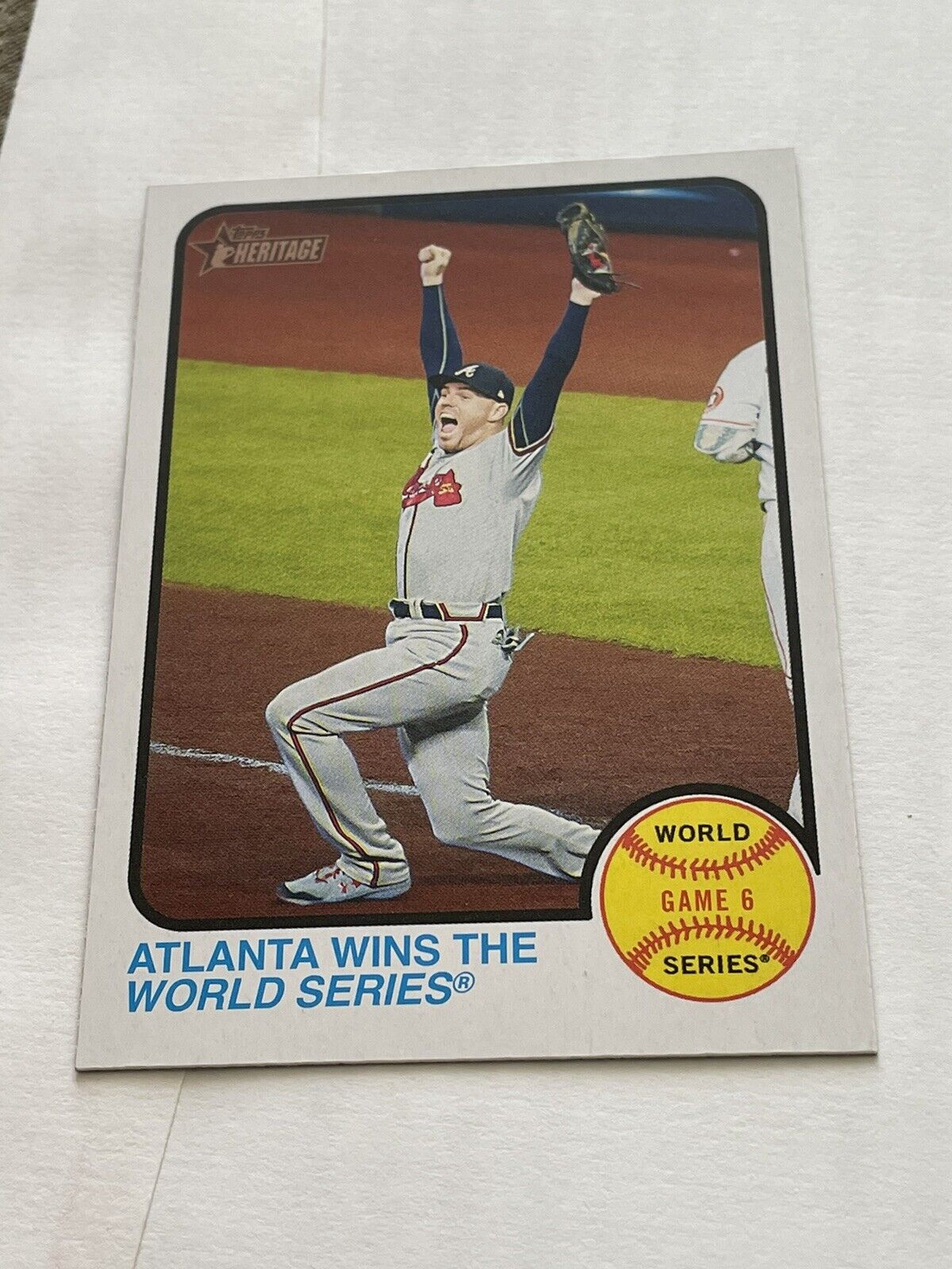 FREDDIE FREEMAN 2022 TOPPS HERITAGE #210 ATLANTA BRAVES WIN WORLD SERIES